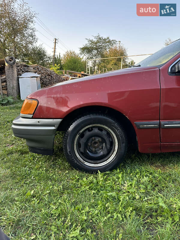 Седан Ford Scorpio 1987 в Черновцах