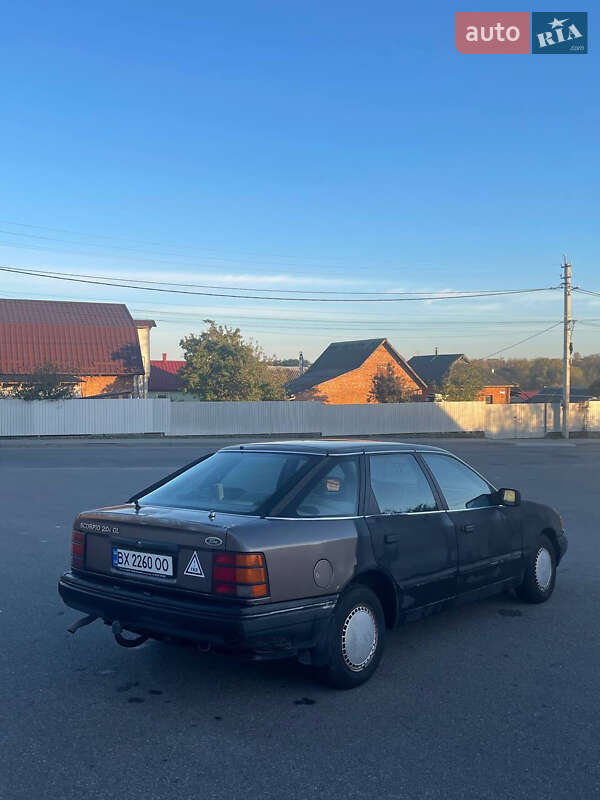 Лифтбек Ford Scorpio 1986 в Хмельницком