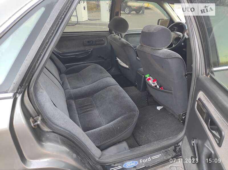 Седан Ford Scorpio 1994 в Києві