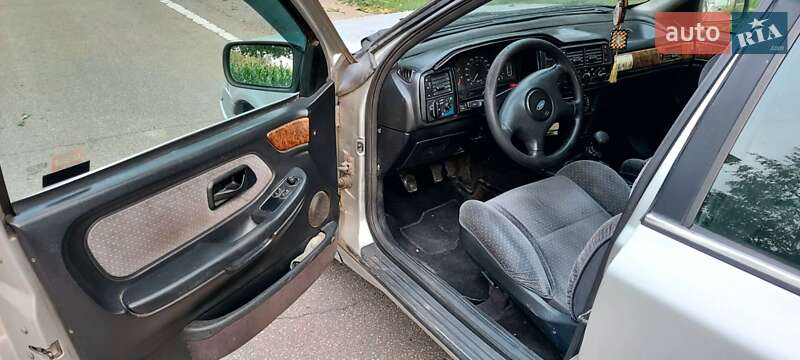 Седан Ford Scorpio 1992 в Дніпрі