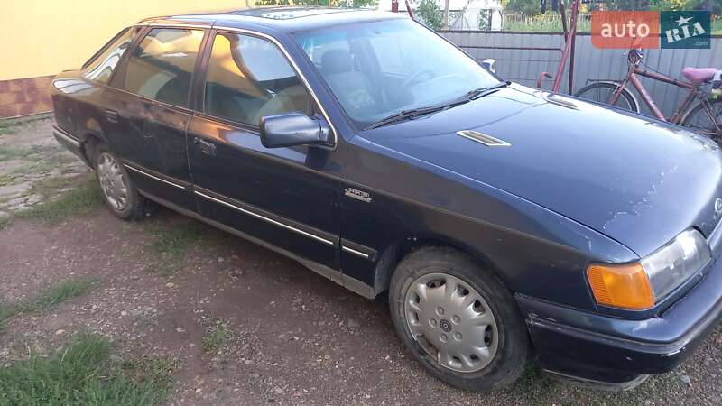 Седан Ford Scorpio 1989 в Новоселиці