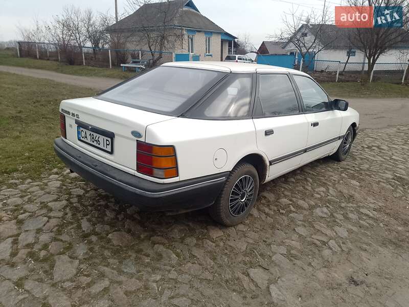 Ліфтбек Ford Scorpio 1985 в Новоархангельську
