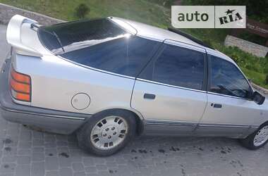 Седан Ford Scorpio 1987 в Шумске