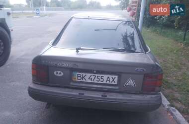 Лифтбек Ford Scorpio 1985 в 