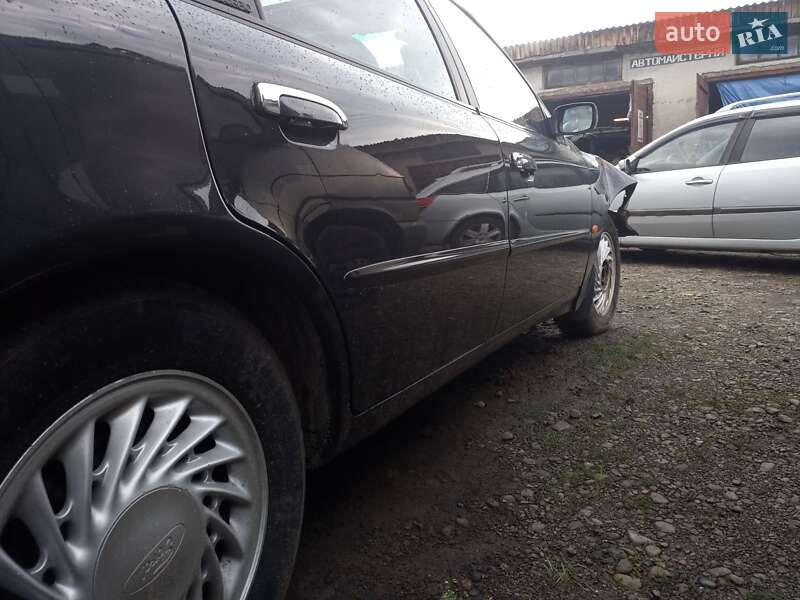 Седан Ford Scorpio 1995 в Стрые