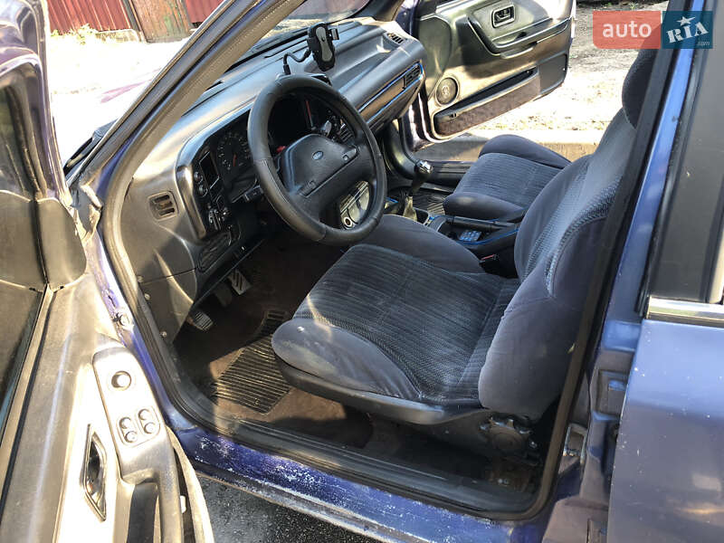 Ліфтбек Ford Scorpio 1988 в Києві