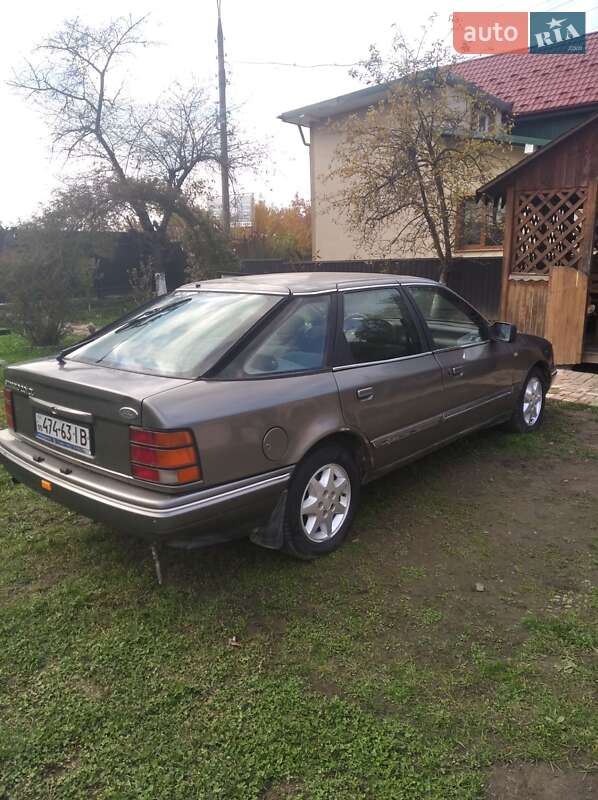 Ліфтбек Ford Scorpio 1986 в Коломиї