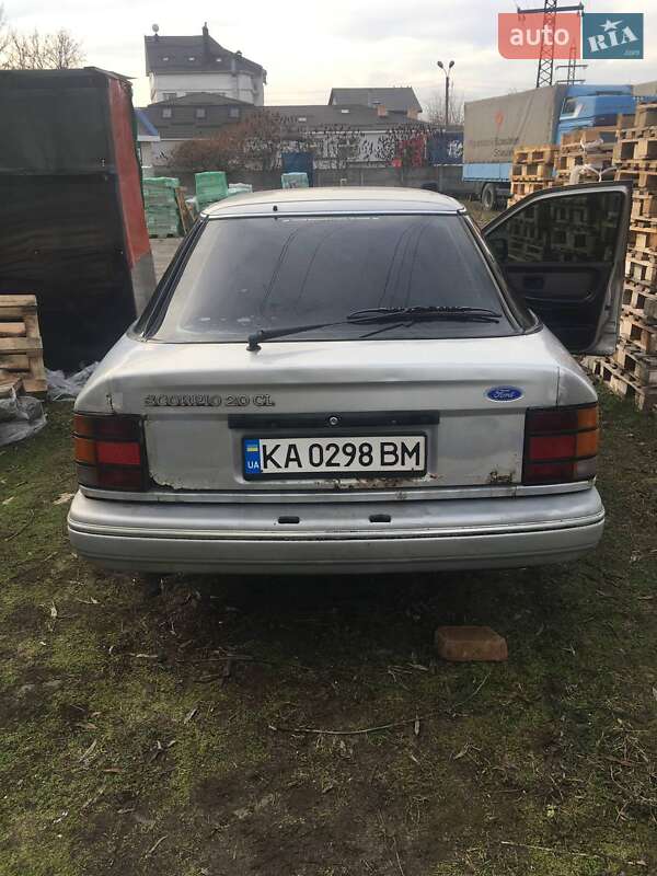 Лифтбек Ford Scorpio 1988 в Василькове