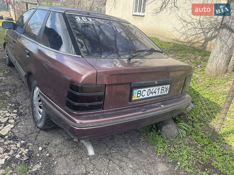 Лифтбек Ford Scorpio 1988 в Самборе