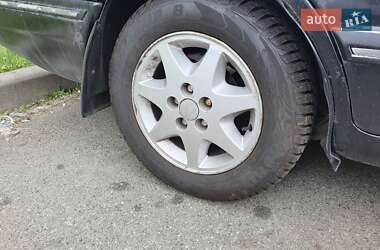 Седан Ford Scorpio 1990 в 