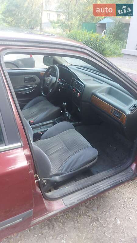 Лифтбек Ford Scorpio 1992 в Каменском