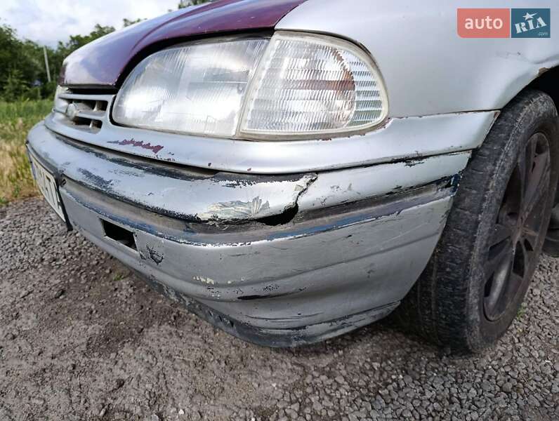 Седан Ford Scorpio 1992 в Дніпрі фото 12 Седан Ford Scorpio 1992 в Дніпрі