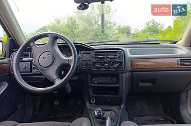 Седан Ford Scorpio 1992 в 