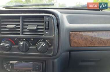 Седан Ford Scorpio 1992 в 