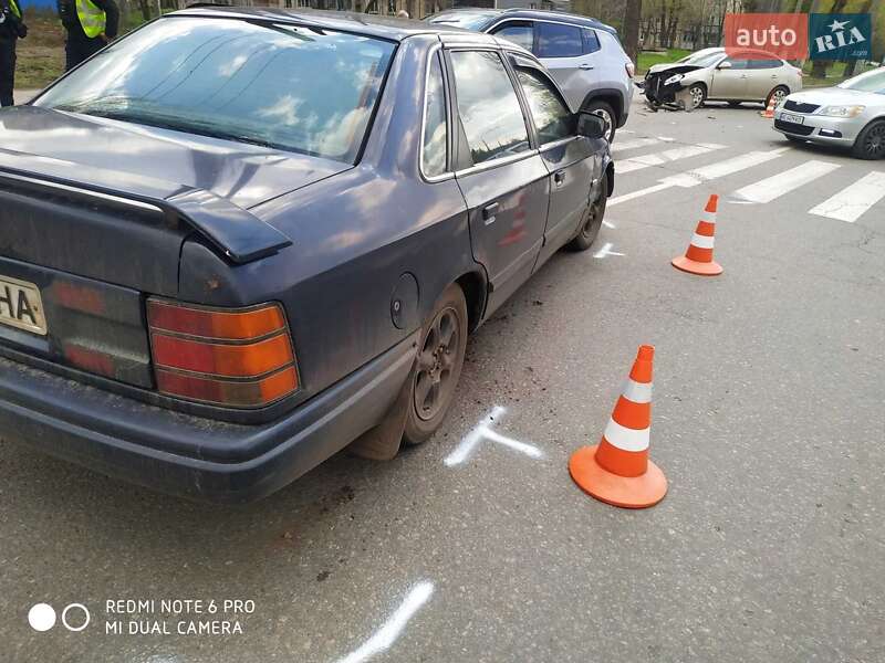 Седан Ford Scorpio 1992 в Кривом Роге