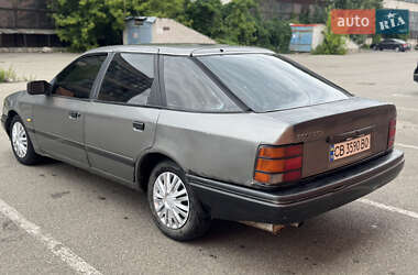 Ліфтбек Ford Scorpio 1988 в 
