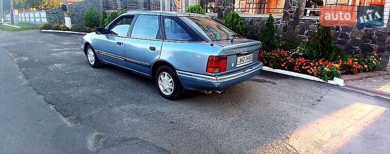 Ліфтбек Ford Scorpio 1987 в Городищеві
