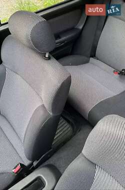 Лифтбек Ford Scorpio 1987 в 