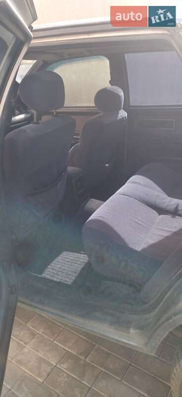 Седан Ford Scorpio 1990 в Рівному