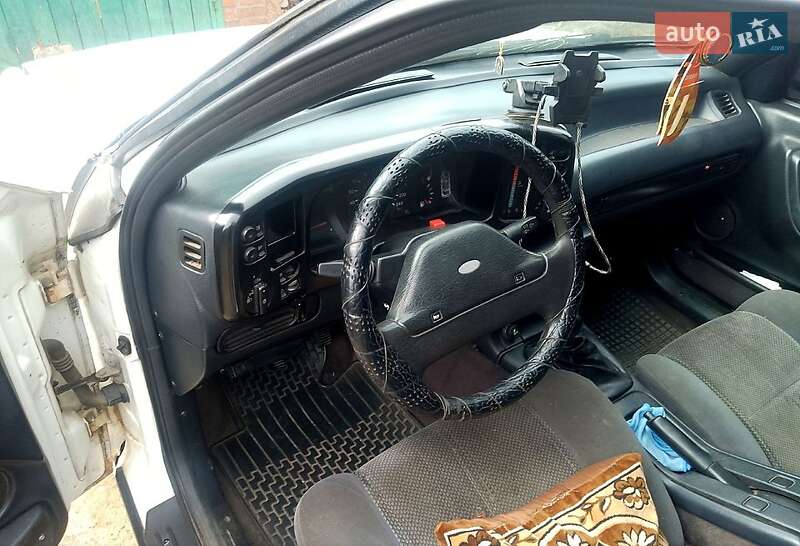 Ліфтбек Ford Scorpio 1989 в Богодухіву