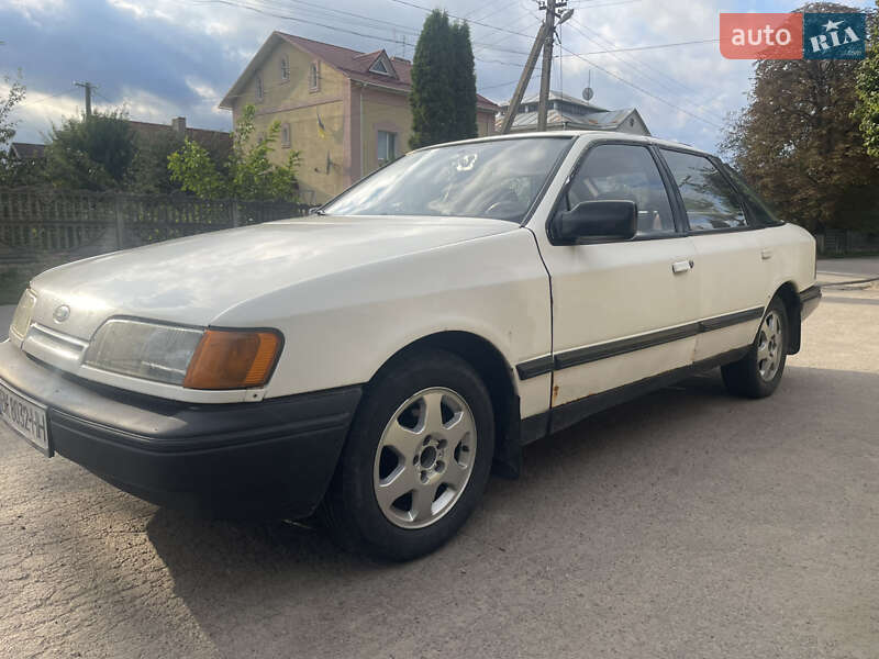 Седан Ford Scorpio 1986 в Ровно