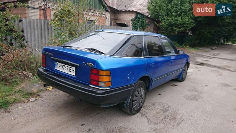 Ліфтбек Ford Scorpio 1988 в Запоріжжі