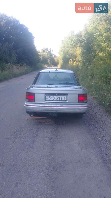 Седан Ford Scorpio 1991 в Луцьку фото 3 Седан Ford Scorpio 1991 в Луцьку