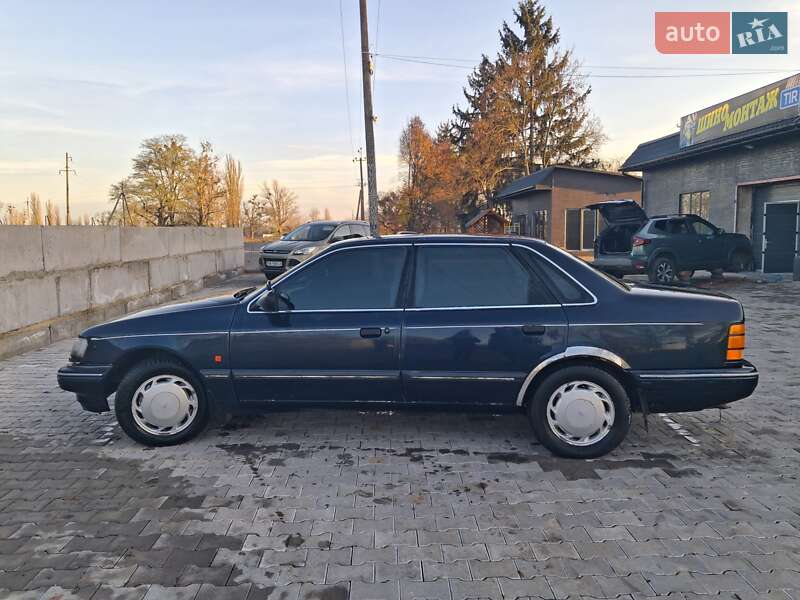 Седан Ford Scorpio 1990 в Дашеві