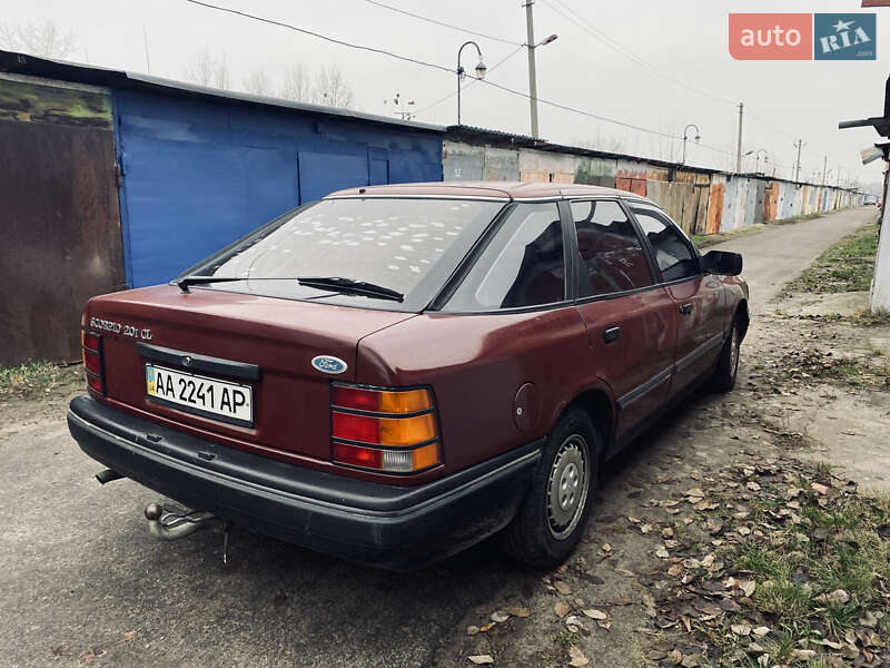 Лифтбек Ford Scorpio 1986 в Киеве