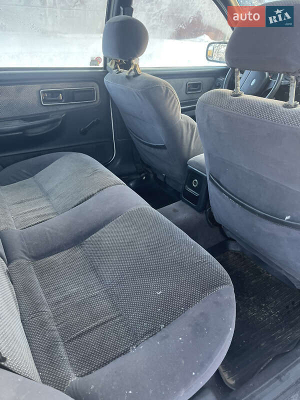 Лифтбек Ford Scorpio 1985 в Каменец-Подольском