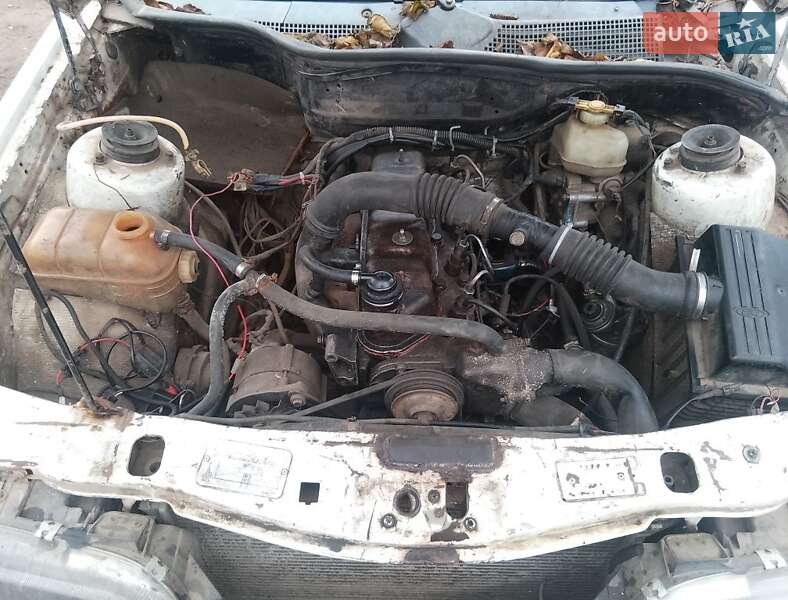 Седан Ford Scorpio 1985 в Великій Олександрівці