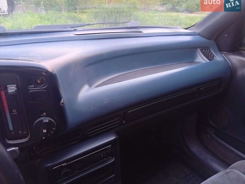 Седан Ford Scorpio 1989 в Карловке