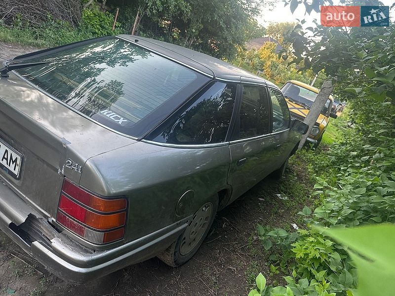 Седан Ford Scorpio 1986 в Умани