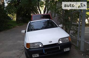 Седан Ford Sierra 1988 в Киеве