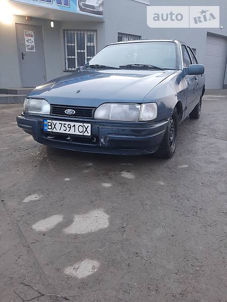 Седан Ford Sierra 1988 в Ярмолинцях
