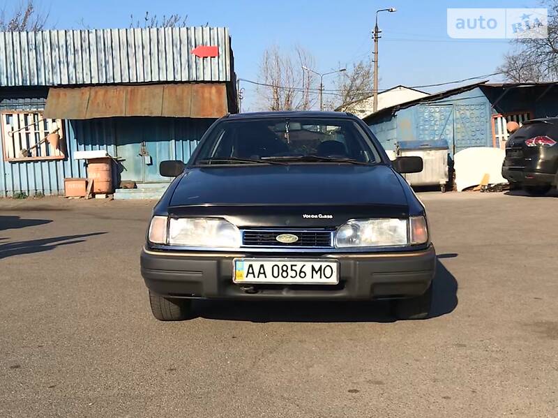 Седан Ford Sierra 1990 в 