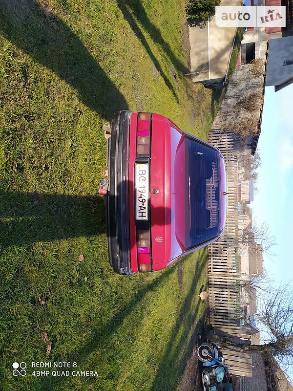 Седан Ford Sierra 1987 в Буске