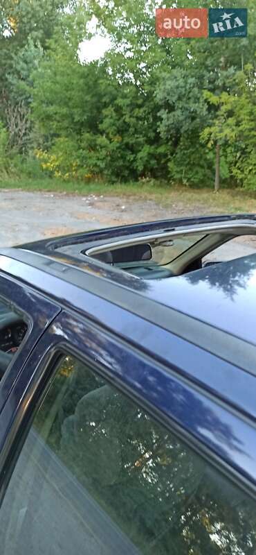 Седан Ford Sierra 1992 в Иванкове