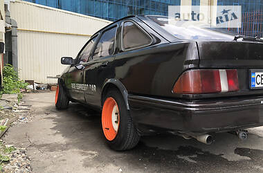 Хэтчбек Ford Sierra 1986 в Киеве