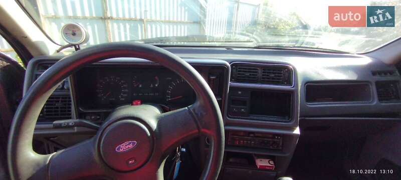 Седан Ford Sierra 1988 в Чернигове фото 8 Седан Ford Sierra 1988 в Чернигове
