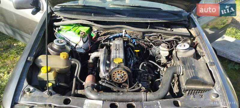Седан Ford Sierra 1988 в Чернигове фото 10 Седан Ford Sierra 1988 в Чернигове