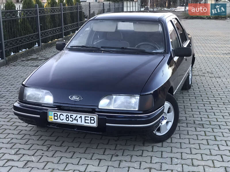 Седан Ford Sierra 1987 в Стрые
