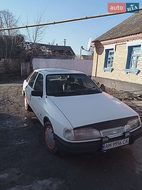 Хэтчбек Ford Sierra 1991 в Любаре