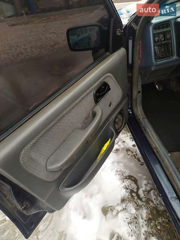Седан Ford Sierra 1988 в Чугуєві фото 2 Седан Ford Sierra 1988 в Чугуєві