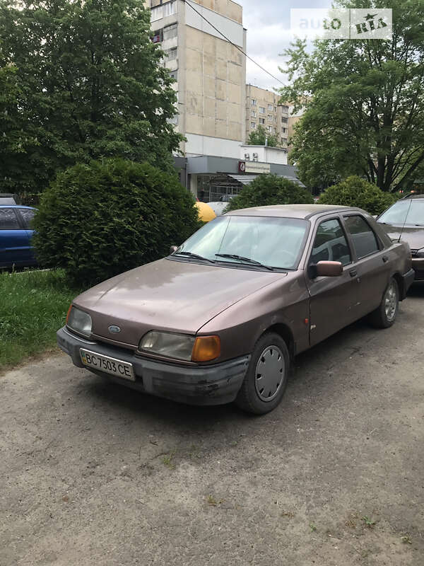 Седан Ford Sierra 1988 в Львове