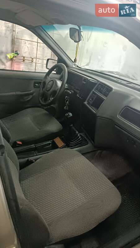 Седан Ford Sierra 1989 в Межевой