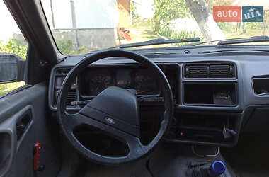 Купе Ford Sierra 1986 в 