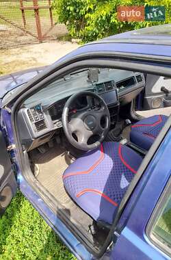 Седан Ford Sierra 1992 в Ружине