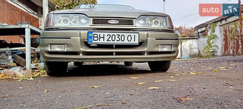 Седан Ford Sierra 1989 в Одессе