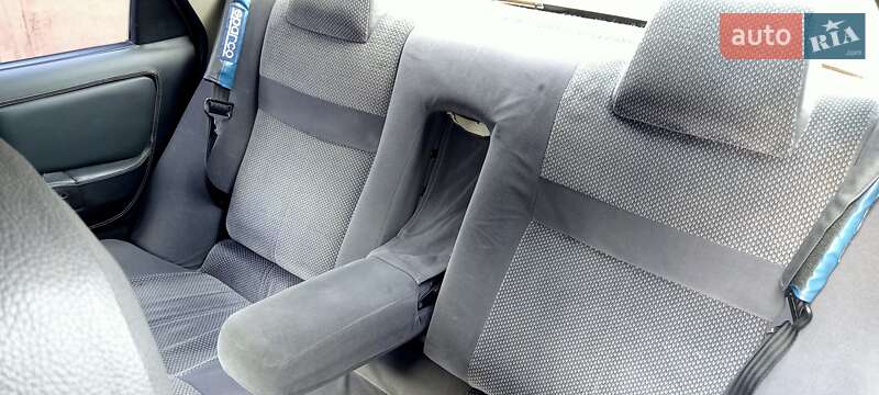 Седан Ford Sierra 1989 в Одессе